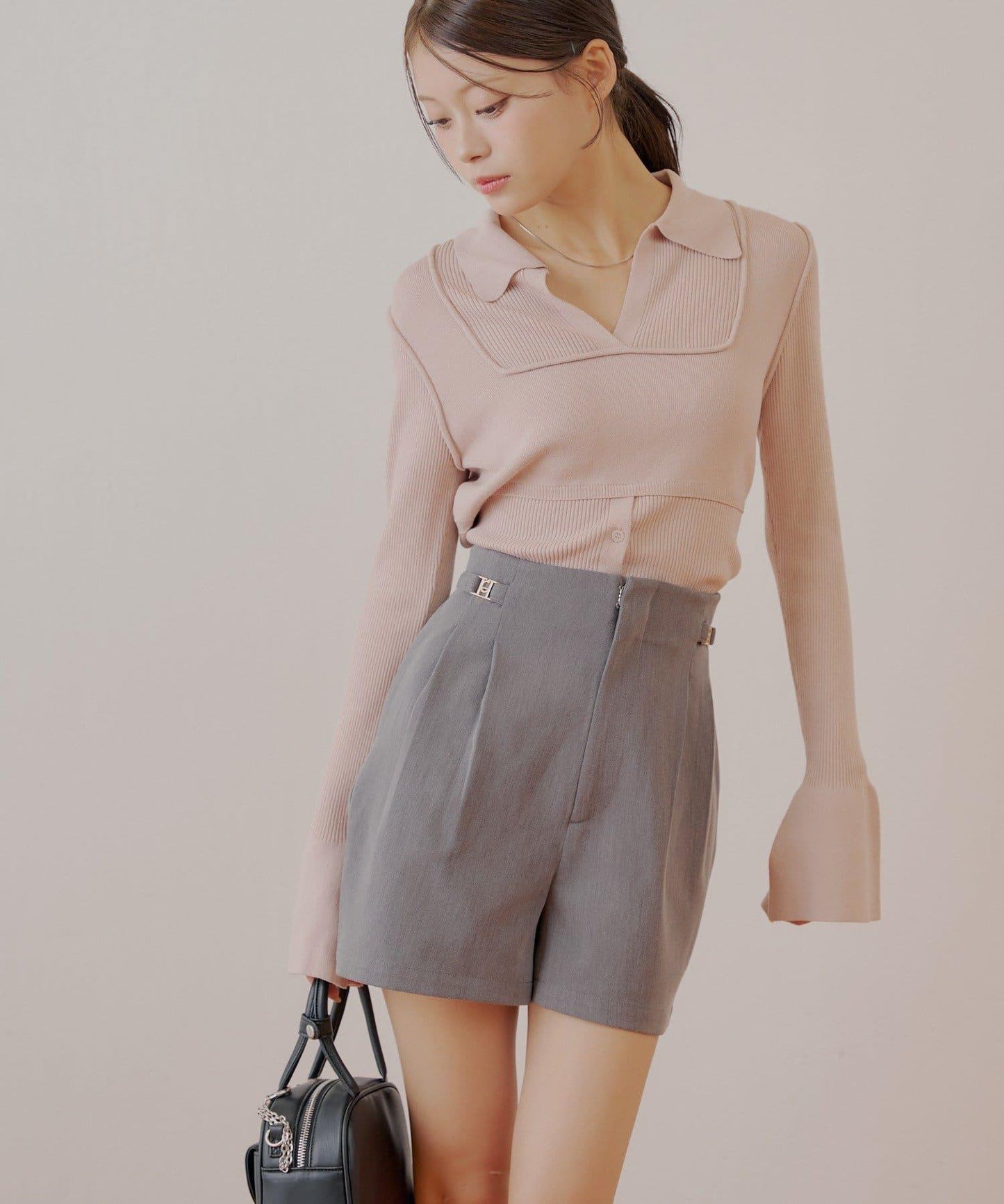 【Chico】帶吊飾褶皺短褲