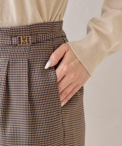 【Chico】帶吊飾褶皺短褲