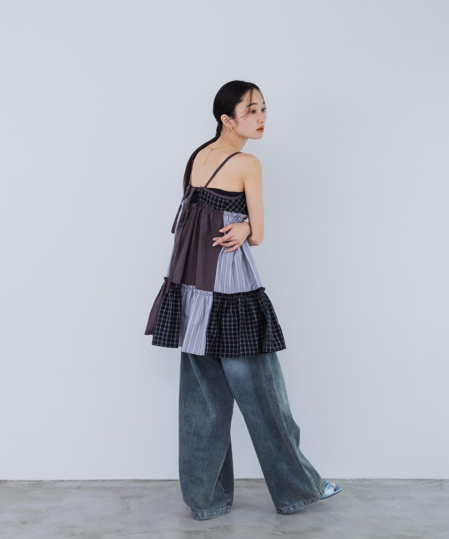 2尺碼可選抽繩牛仔褲