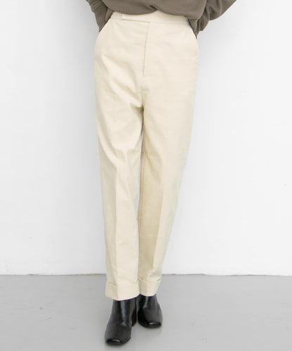 燈芯絨翻邊長褲∴