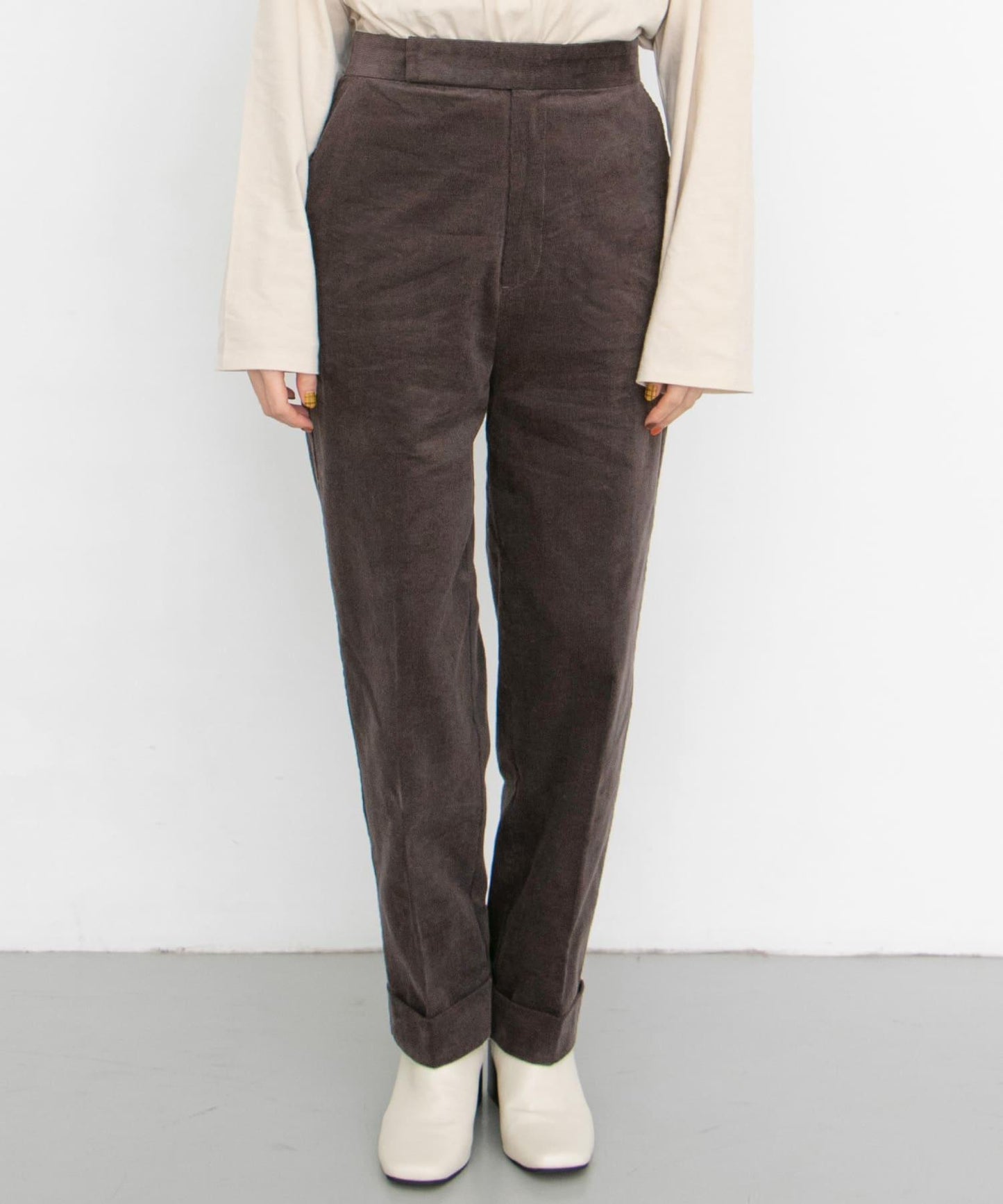 燈芯絨翻邊長褲∴