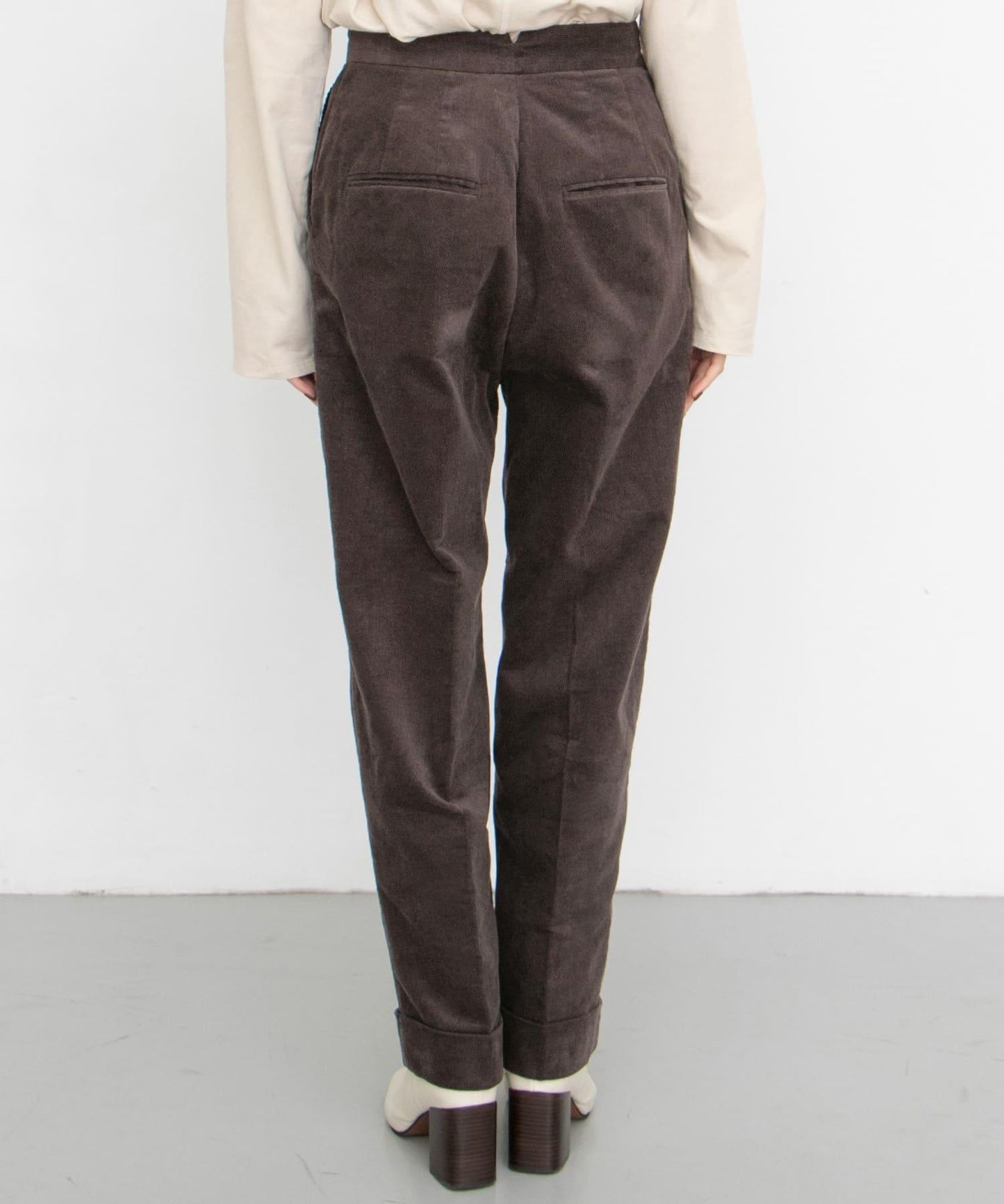 燈芯絨翻邊長褲∴