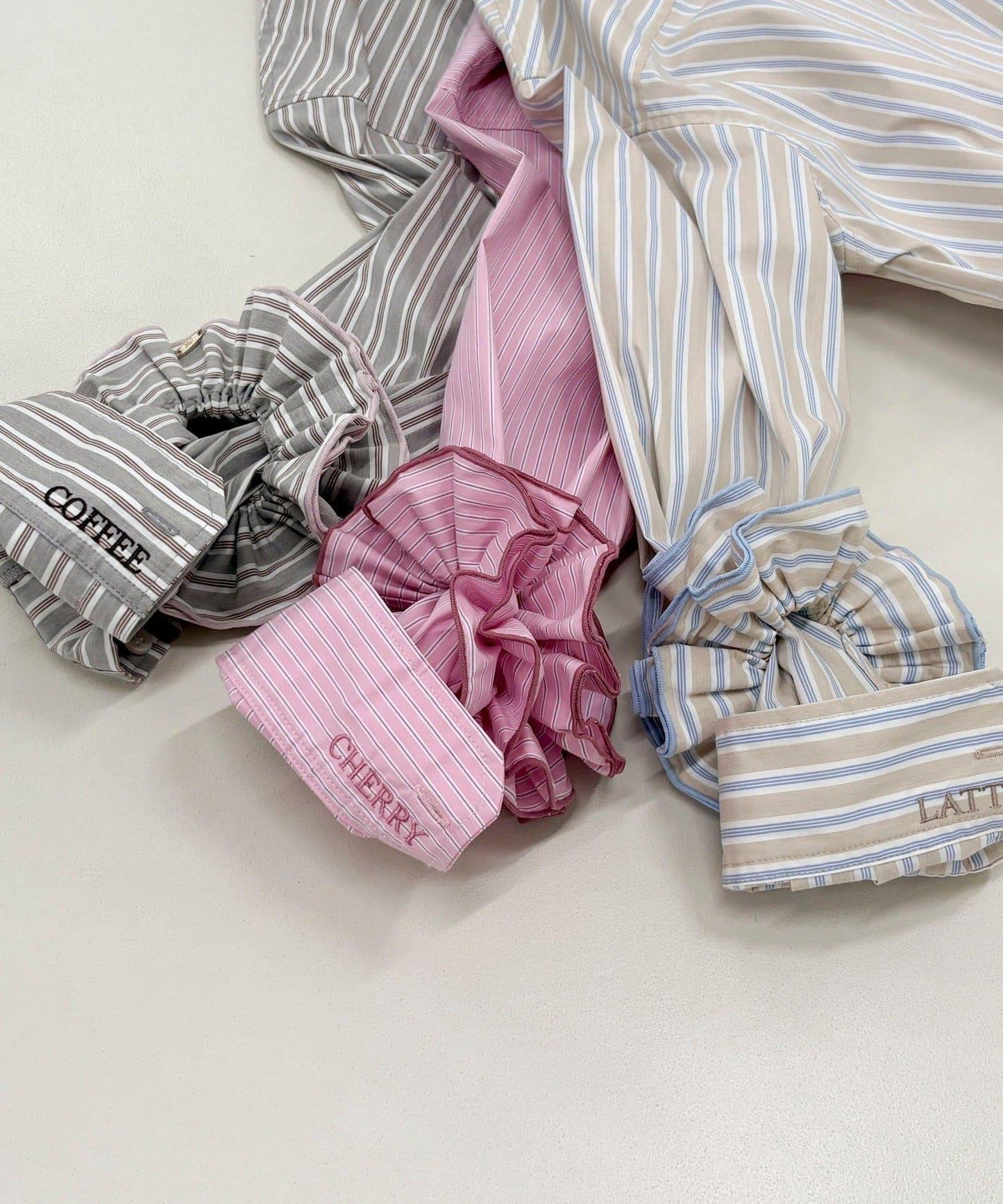 ストライプシュシュ