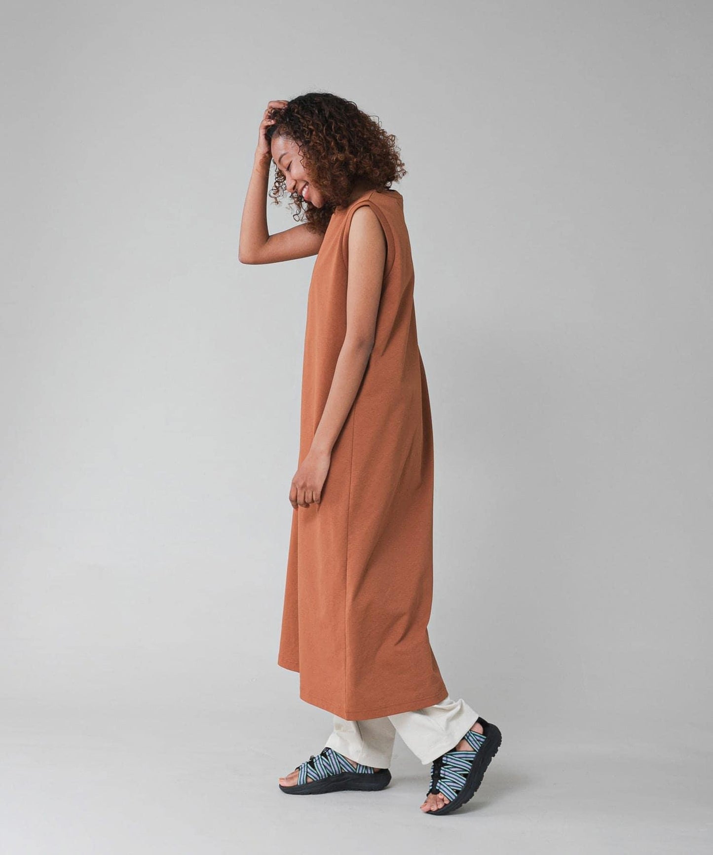 「吸水速幹/防紫外線」DRY OUT無袖連衣裙