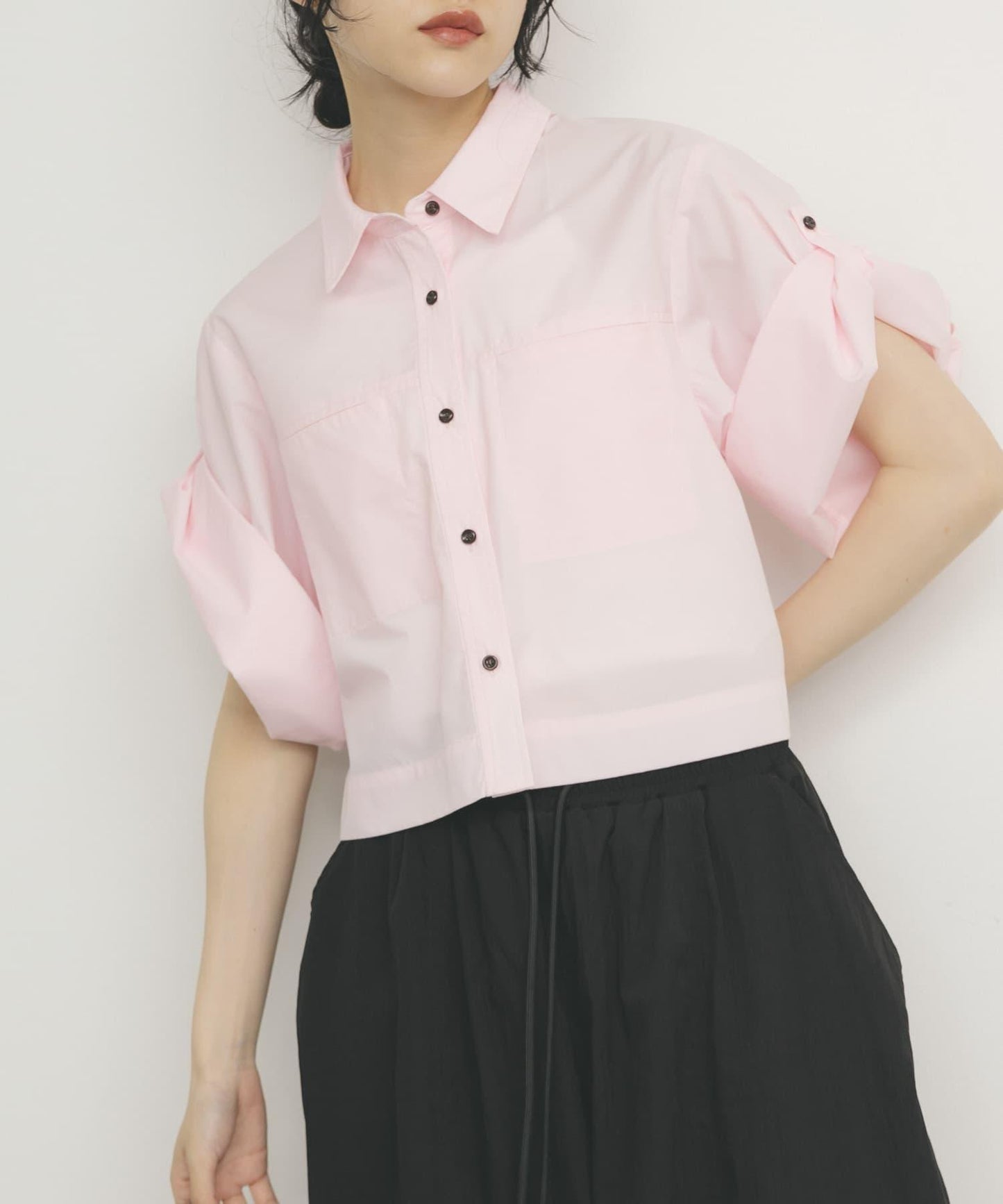 短款五分袖襯衫