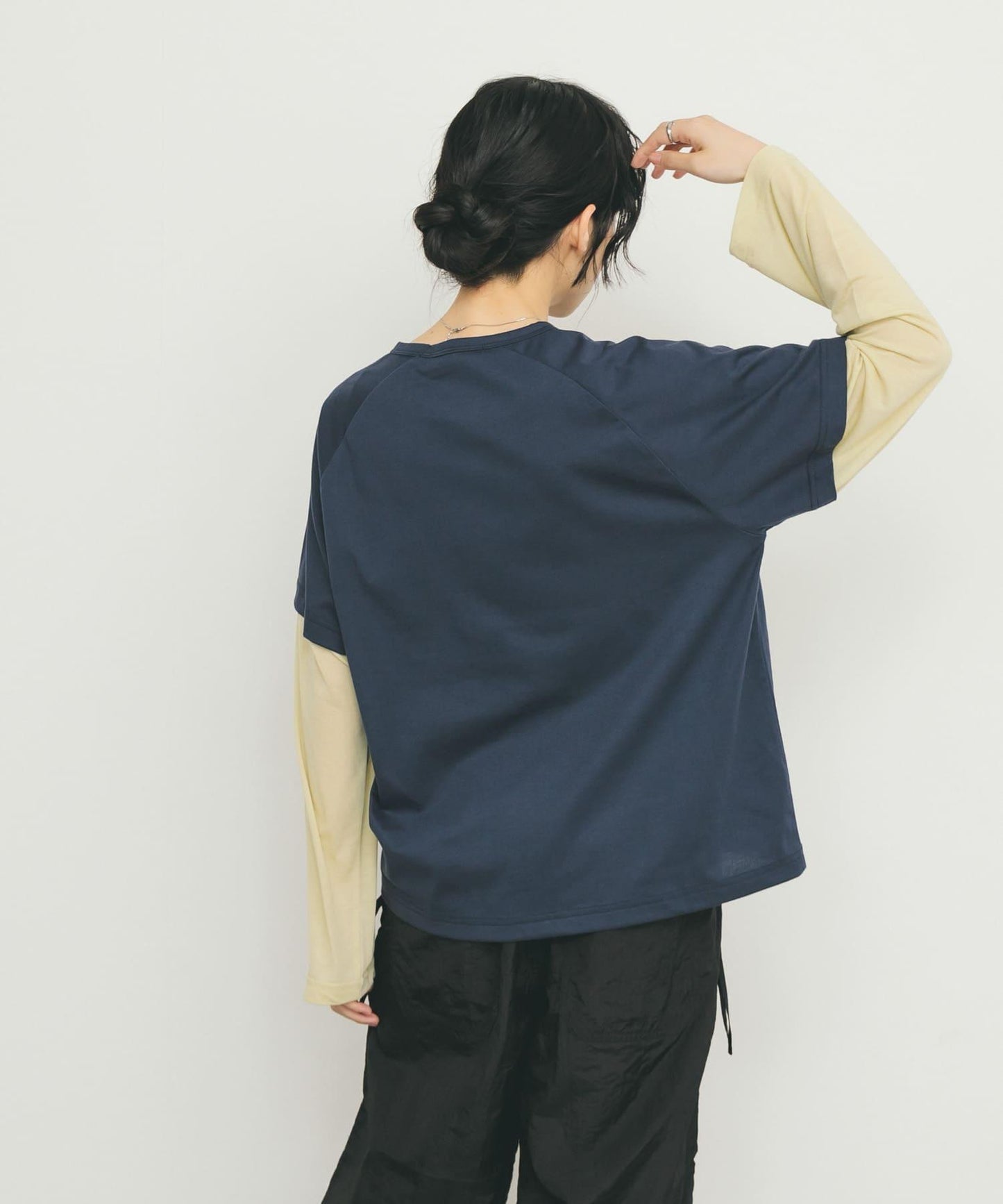 透視拼接插肩袖T恤