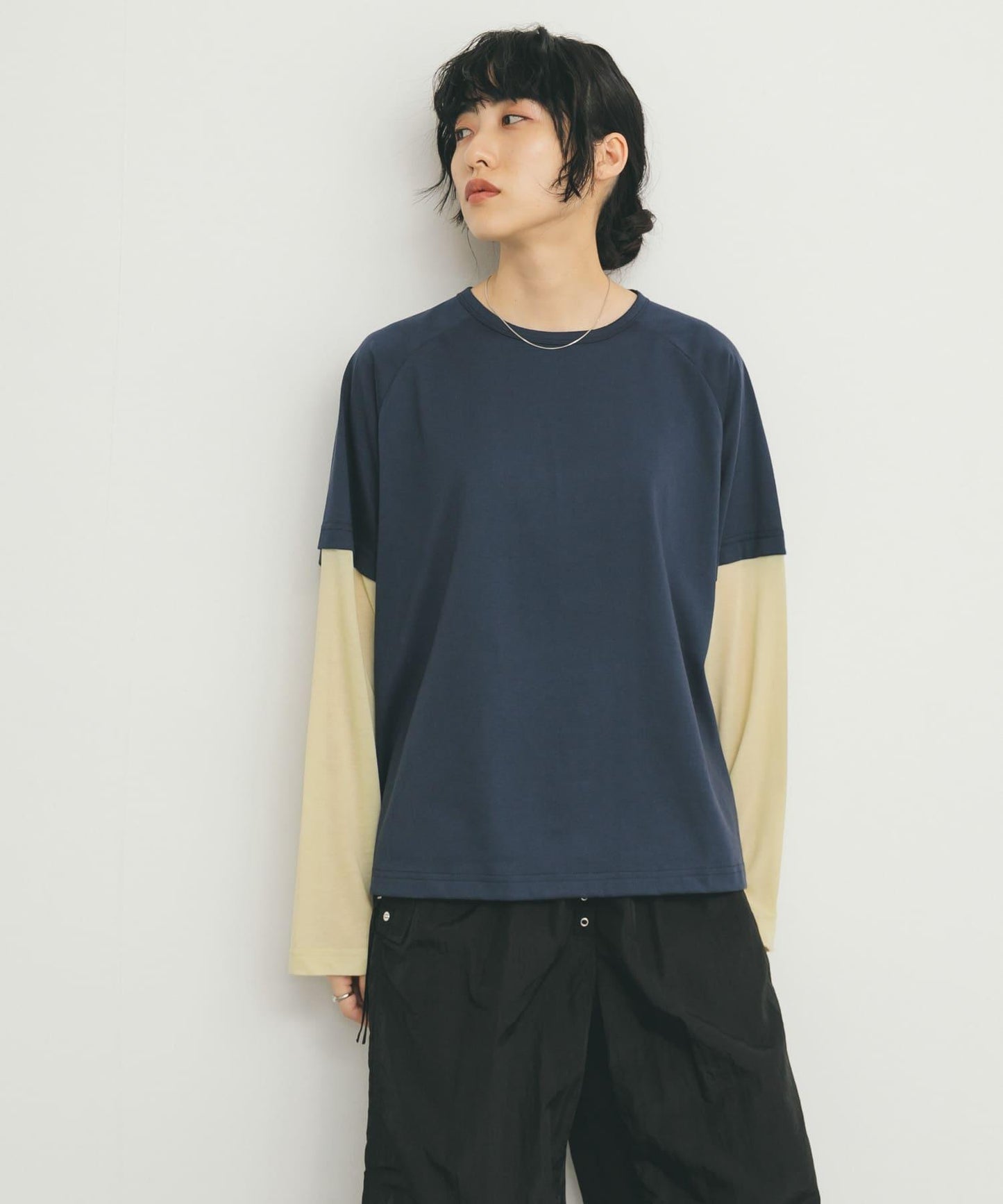 透視拼接插肩袖T恤