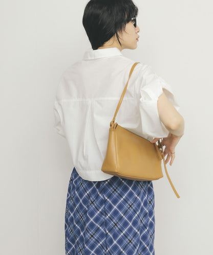 短款五分袖襯衫