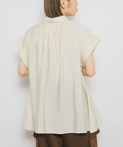 無袖褶皺喇叭襯衫