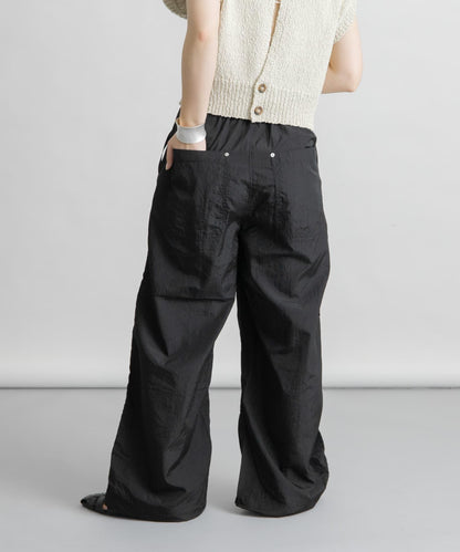 抽繩下襬尼龍長褲