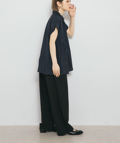 無袖褶皺喇叭襯衫