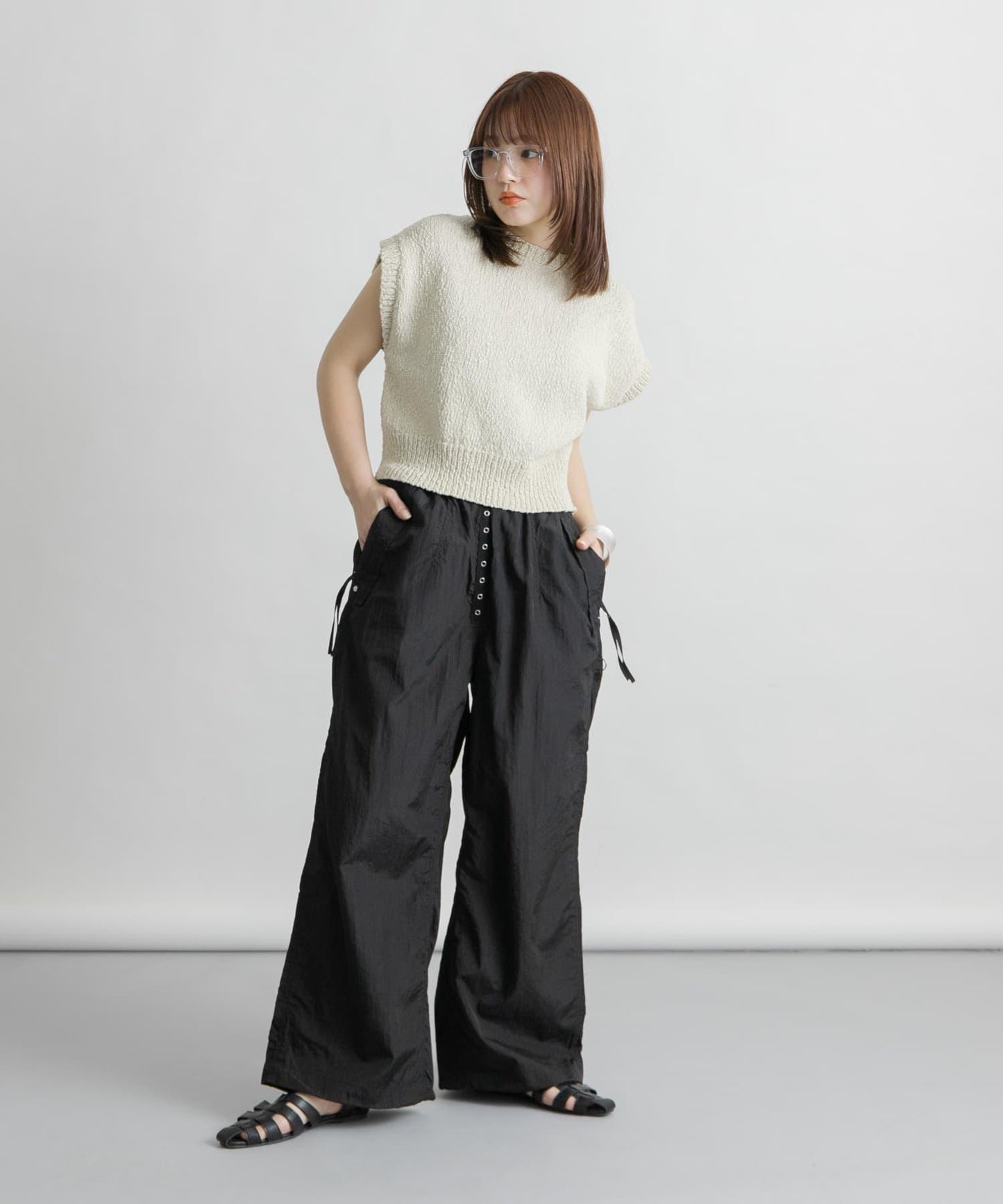 抽繩下襬尼龍長褲