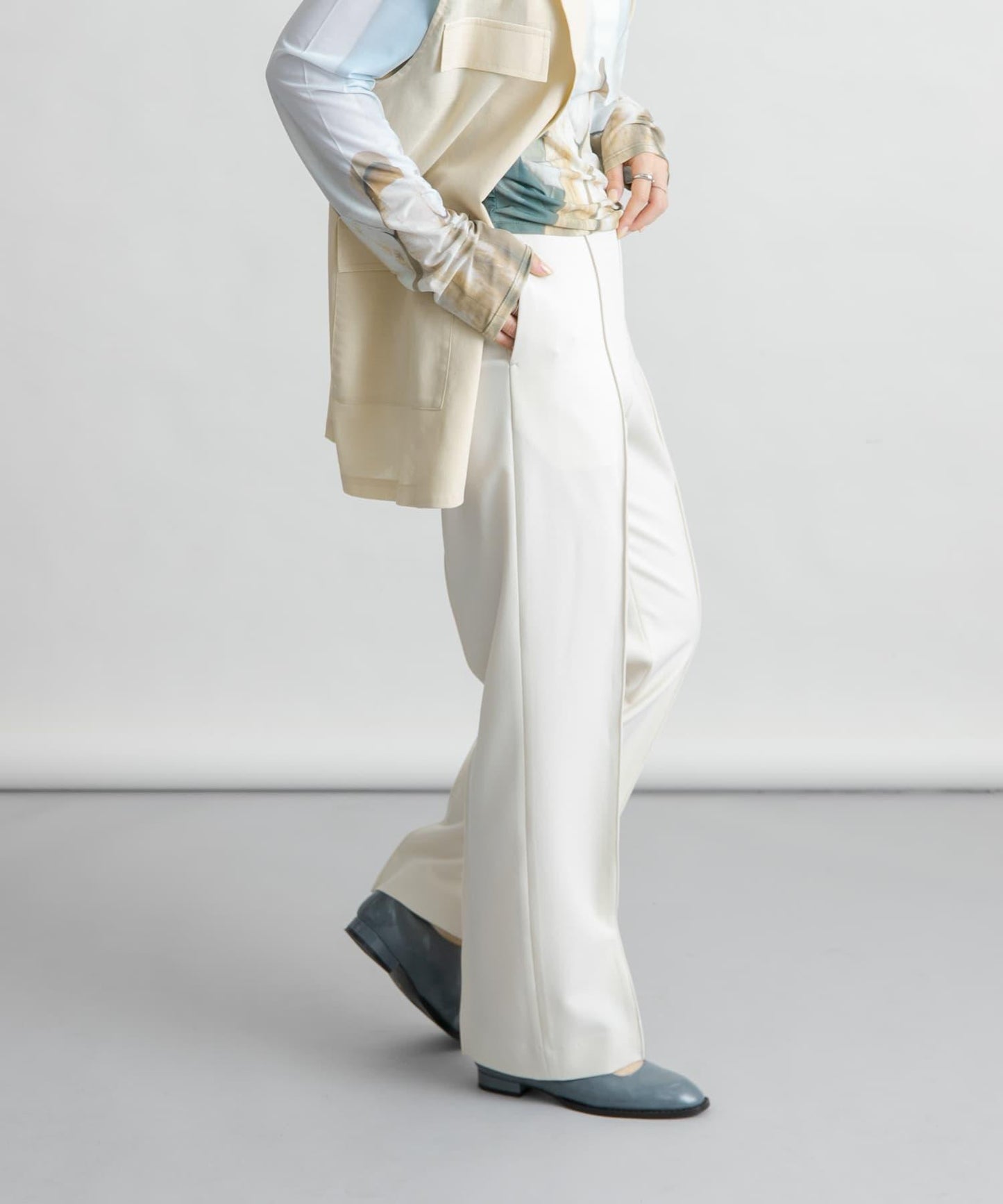 2尺碼可選褶飾直筒褲