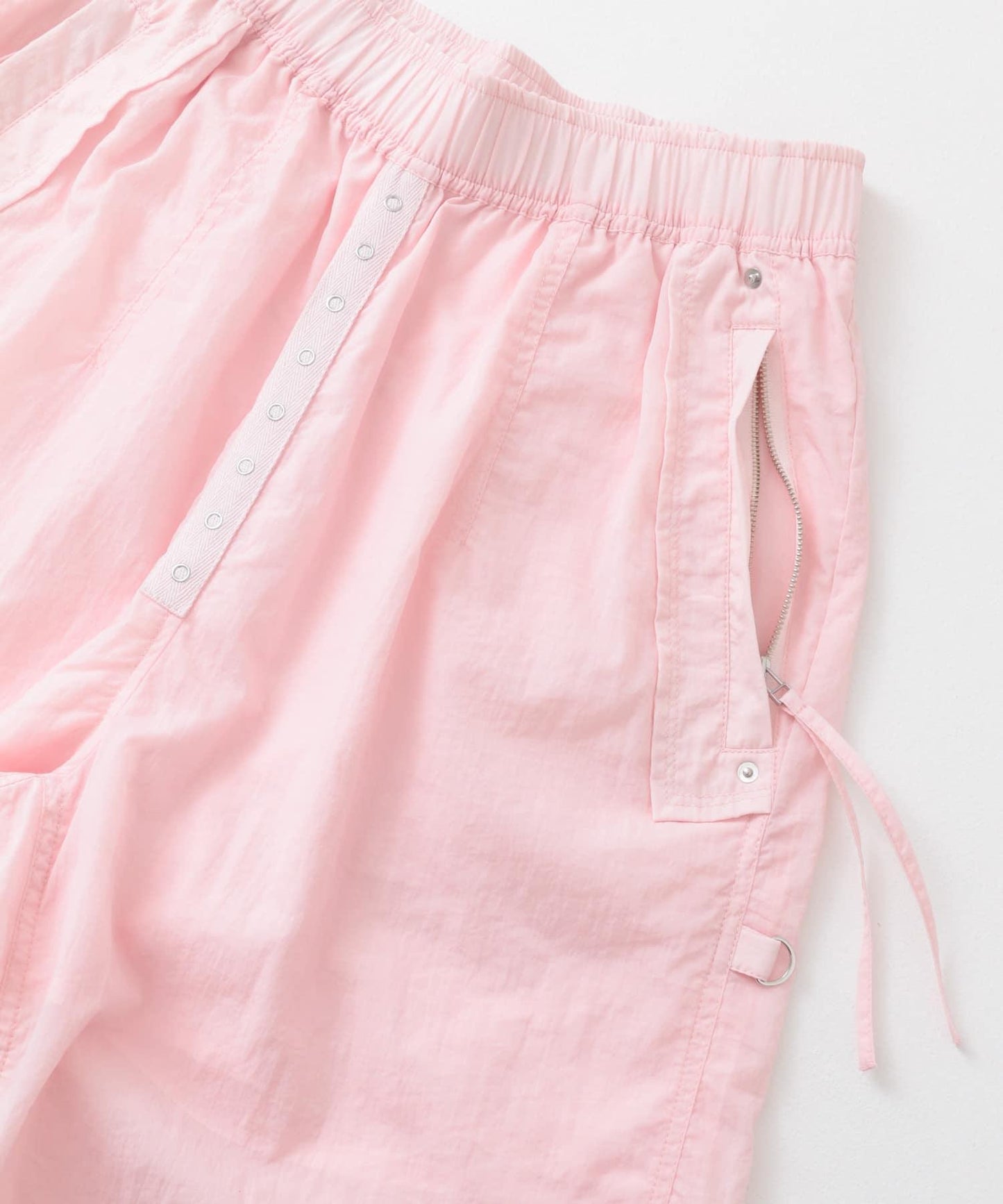 抽繩下襬尼龍長褲