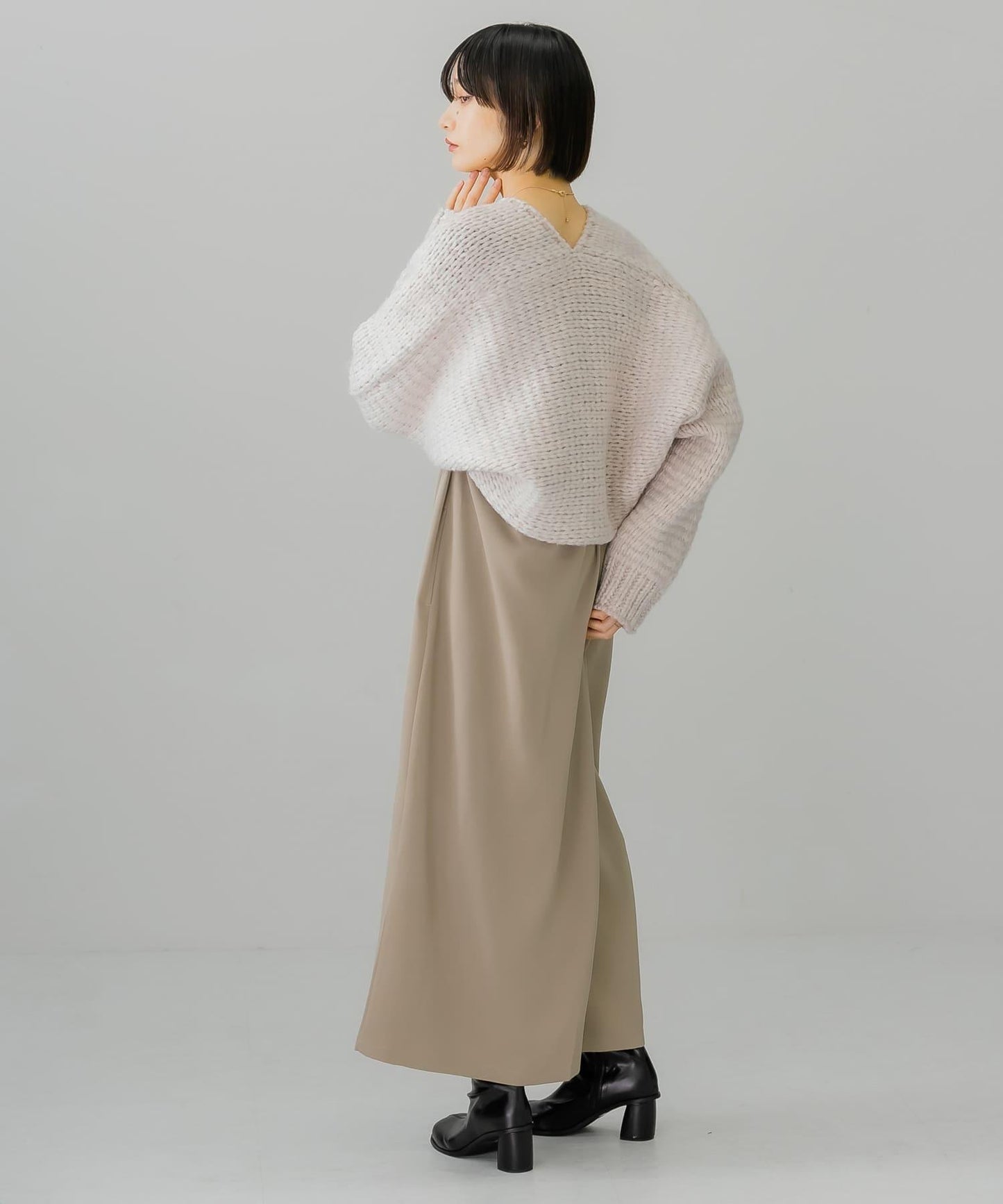 粗針短款針織開衫