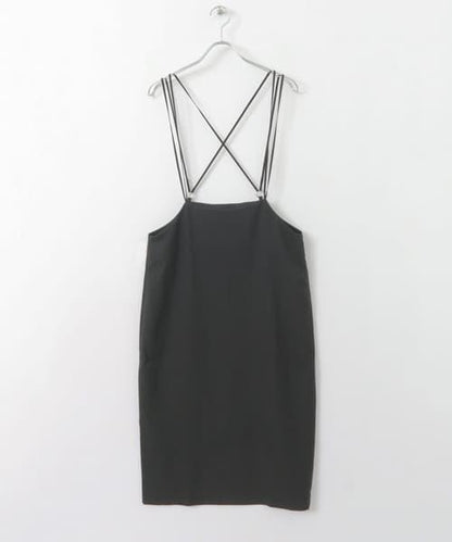 背部交叉高腰裙