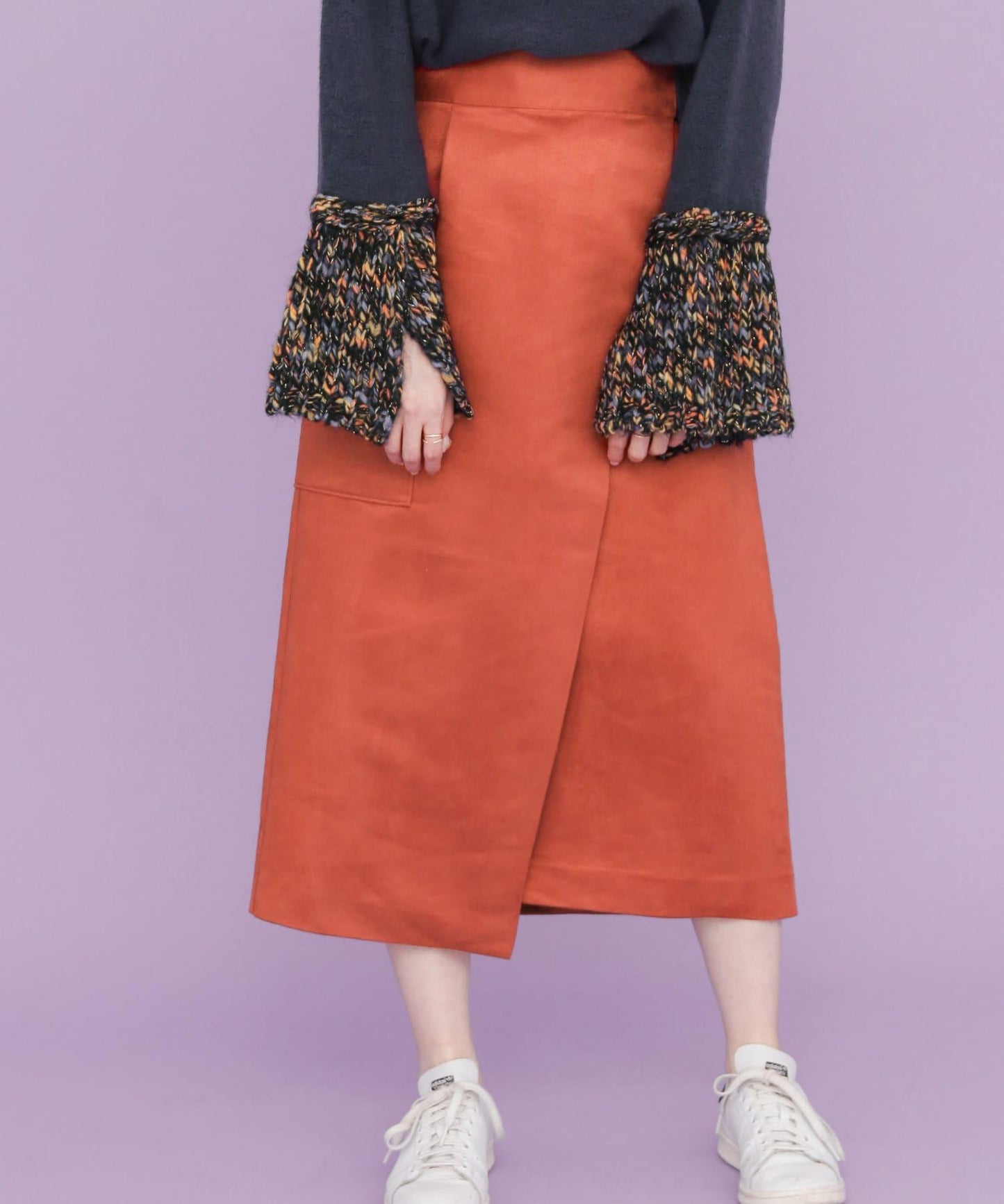 彩色麂皮包裹半身裙