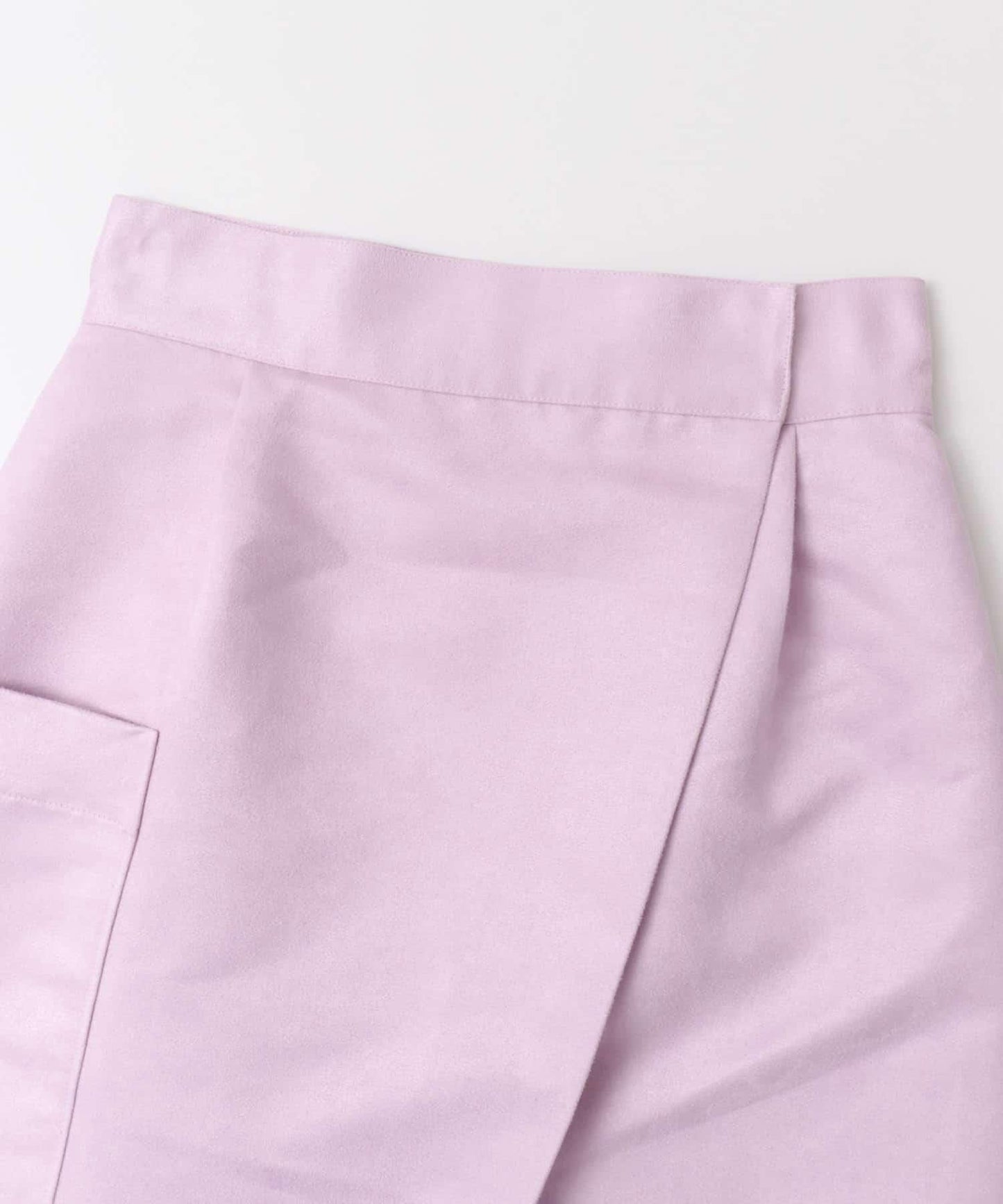 彩色麂皮包裹半身裙