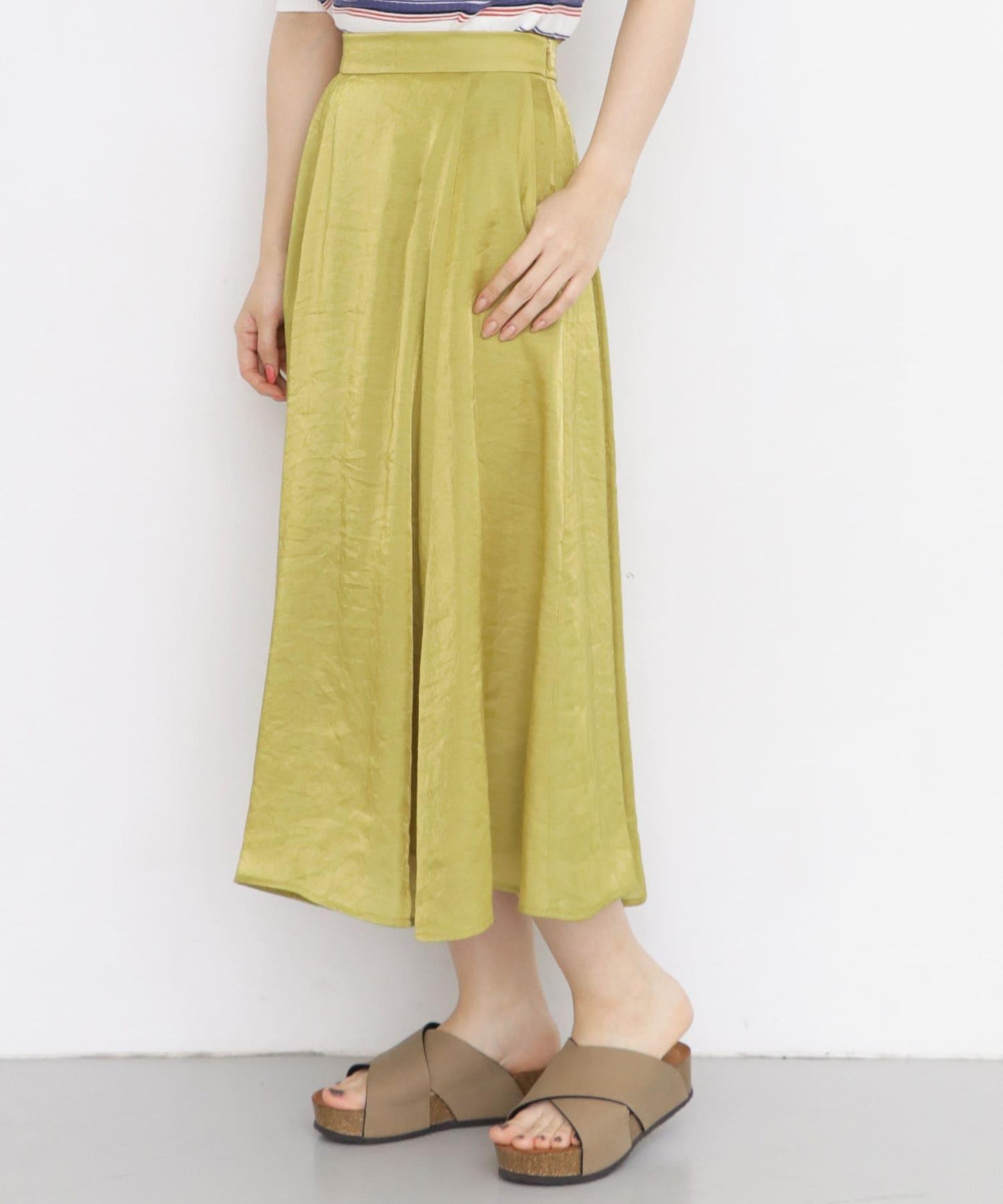 金屬光澤喇叭裙