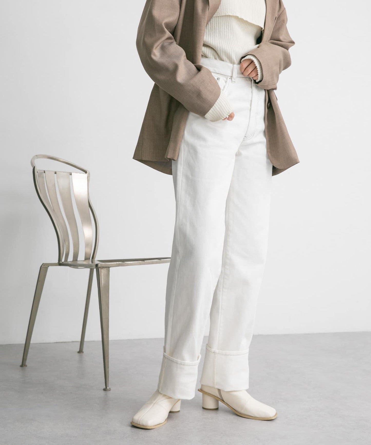 翻邊直筒牛仔褲