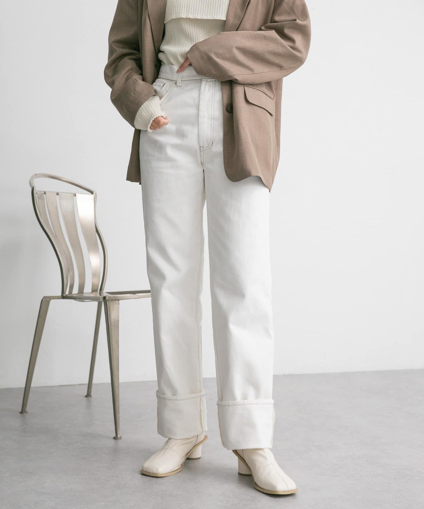 翻邊直筒牛仔褲