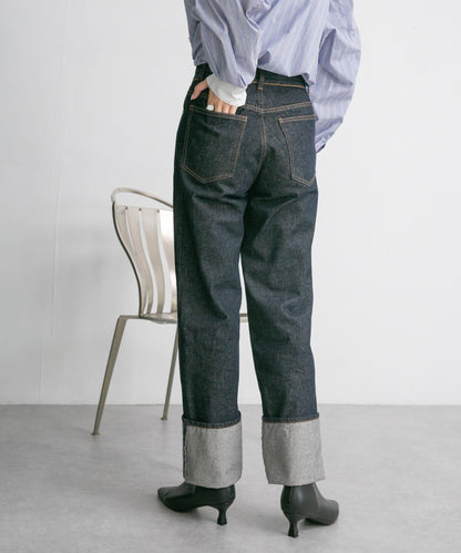 翻邊直筒牛仔褲