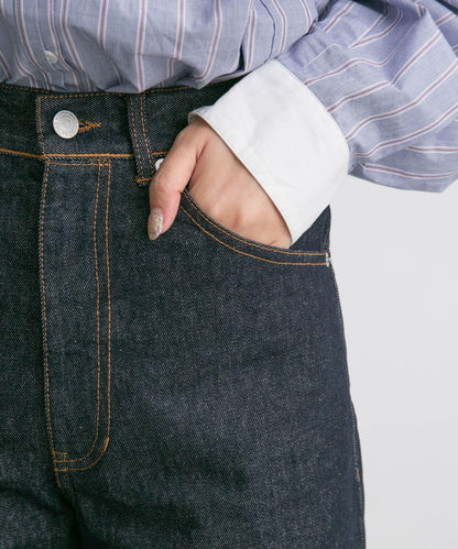 翻邊直筒牛仔褲