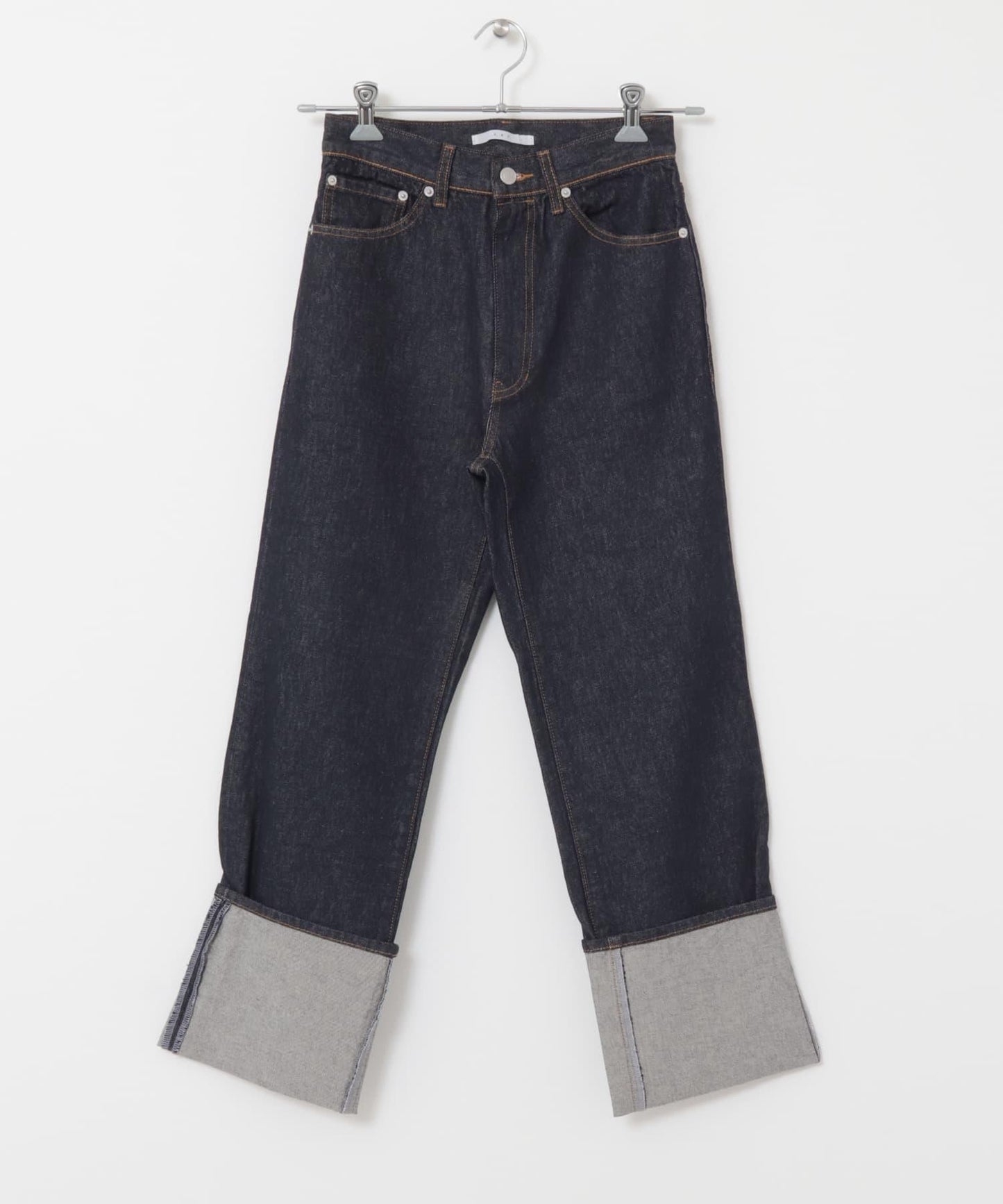 翻邊直筒牛仔褲