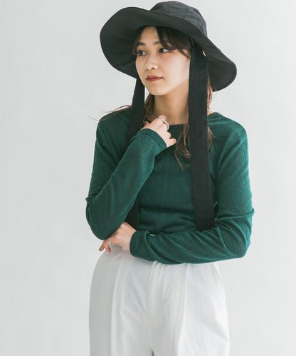 後背開口針織衫