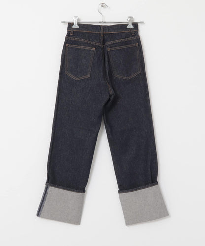 翻邊直筒牛仔褲