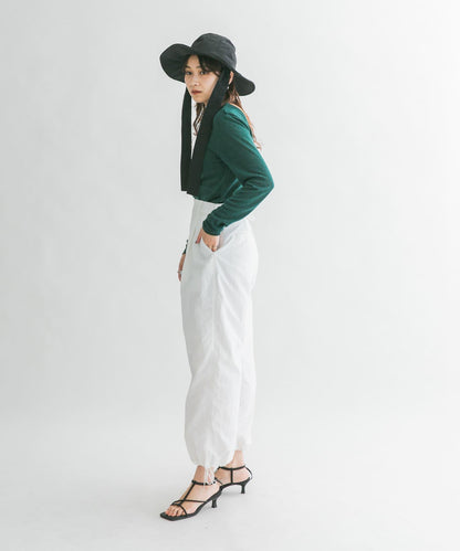 後背開口針織衫