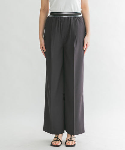 鬆緊腰設計休閒褲