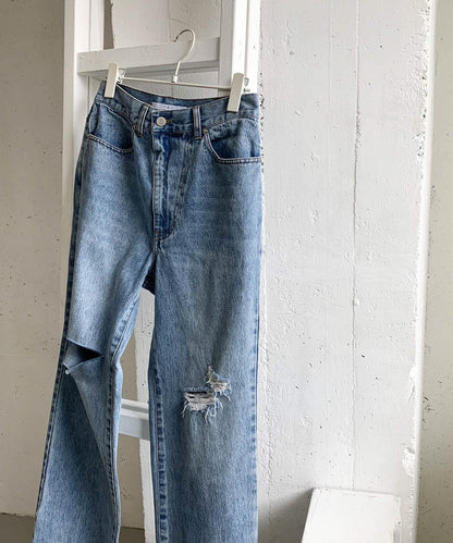 改良破洞開叉牛仔褲