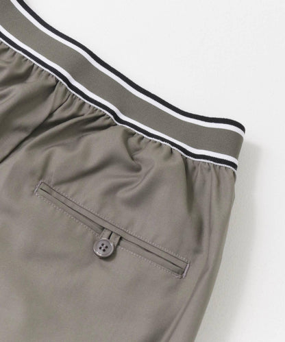 鬆緊腰設計休閒褲