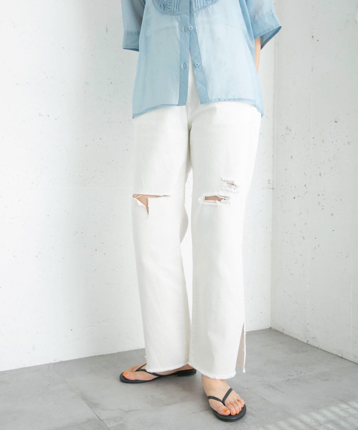 改良破洞開叉牛仔褲