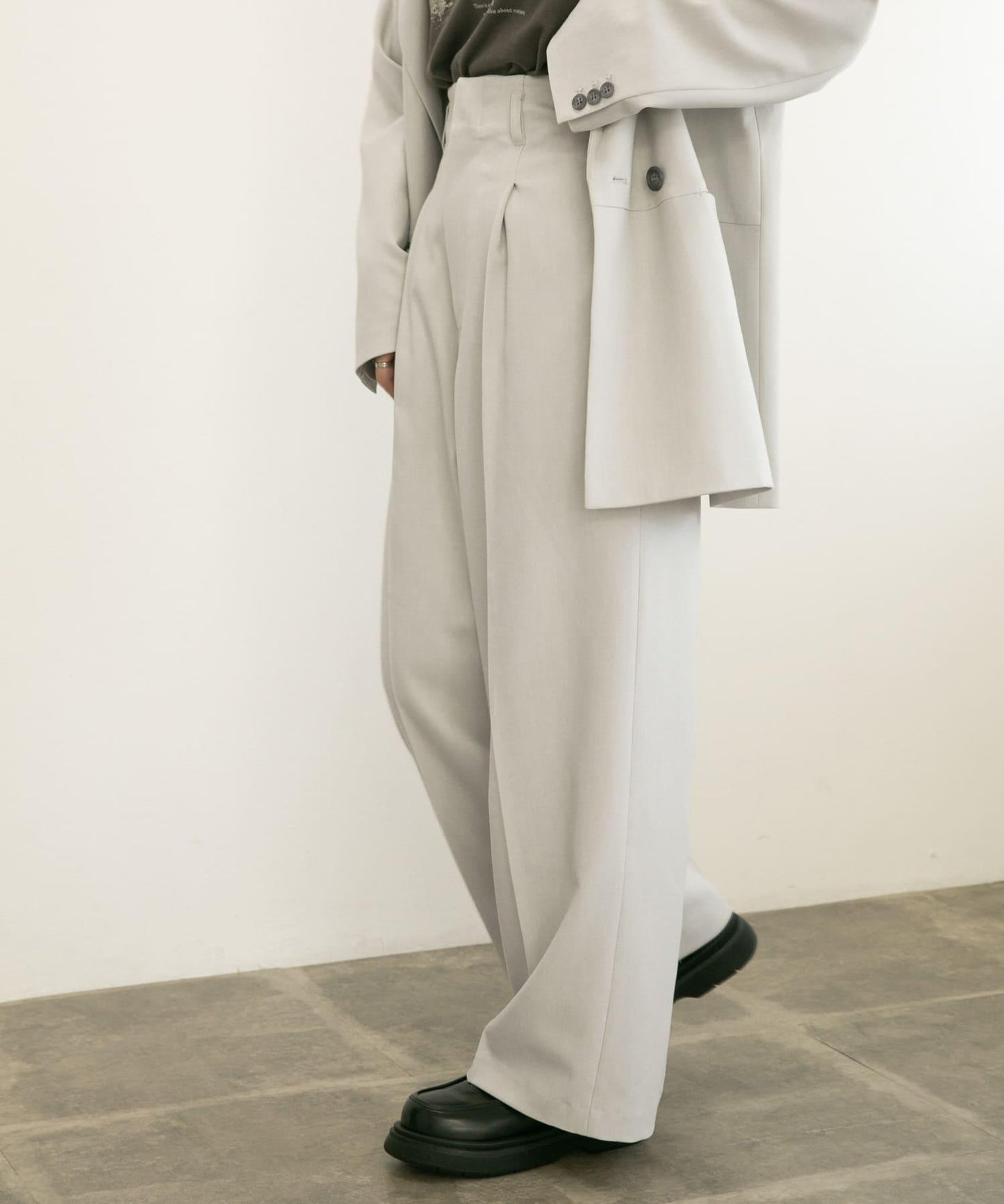 中線高腰寬腿褲