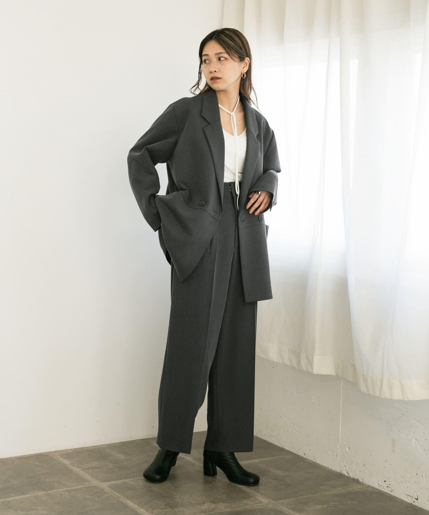 中線高腰寬腿褲