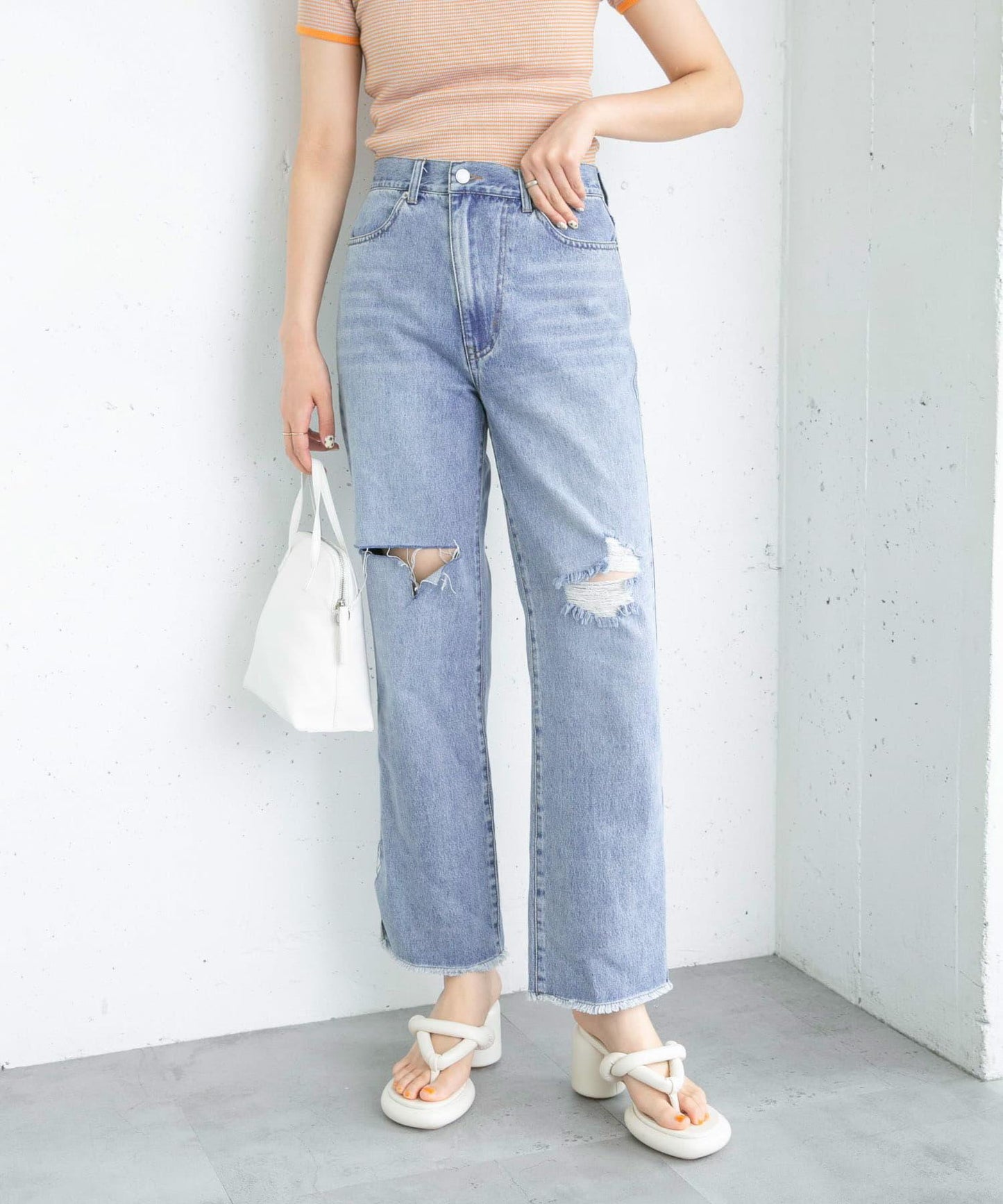 改良破洞開叉牛仔褲