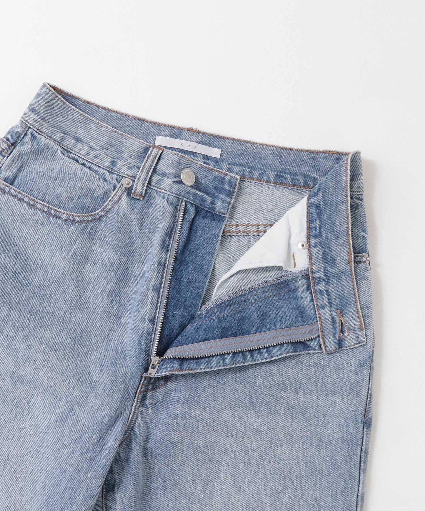 改良破洞開叉牛仔褲