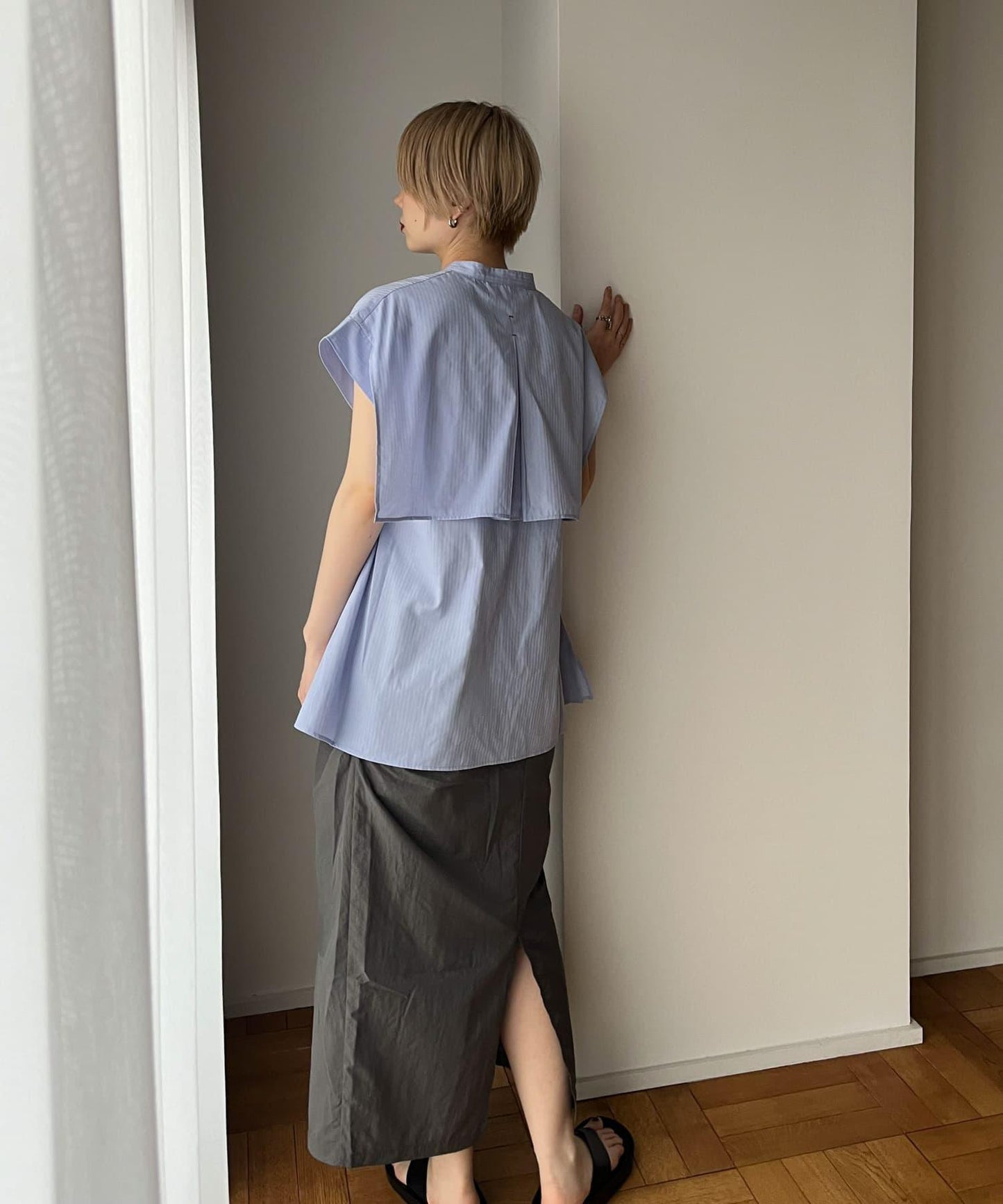 後層疊無袖襯衫