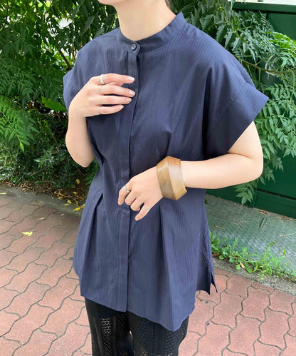 後層疊無袖襯衫