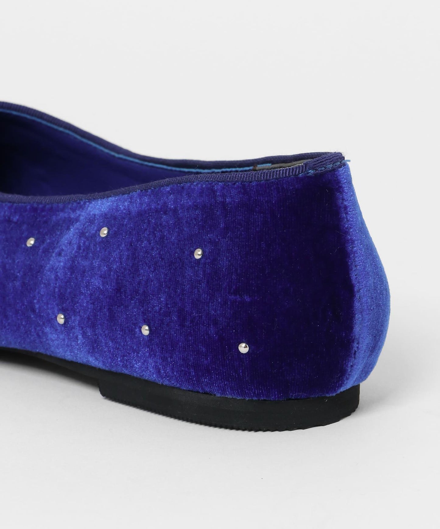 鉚釘天鵝絨高跟鞋