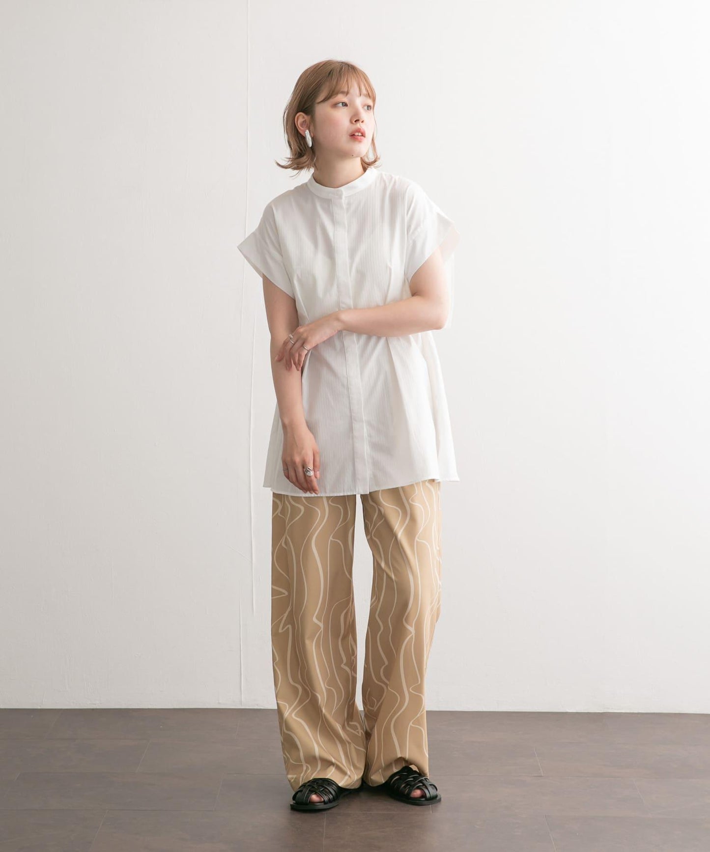 後層疊無袖襯衫