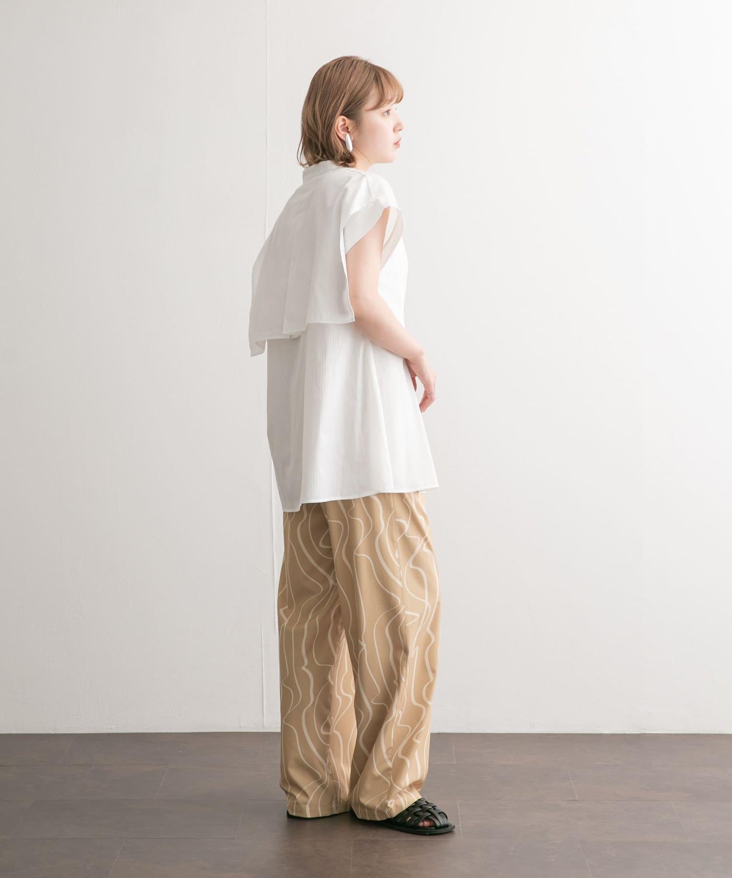 後層疊無袖襯衫