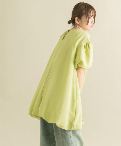 泡泡袖迷你連衣裙