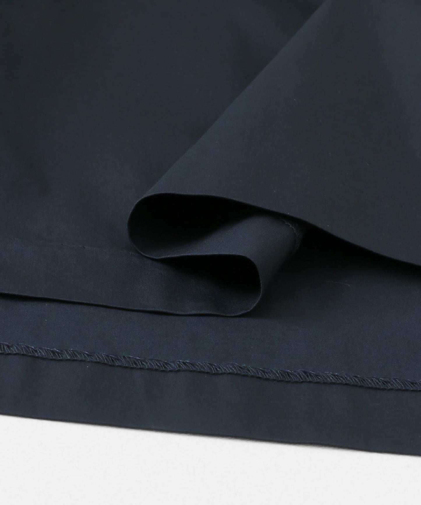 2尺碼可選深V領連衣裙