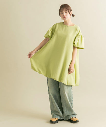 泡泡袖迷你連衣裙