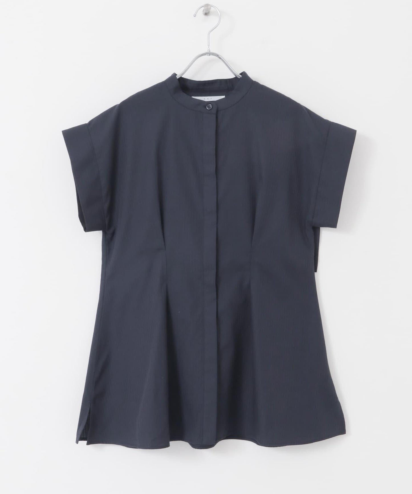 後層疊無袖襯衫