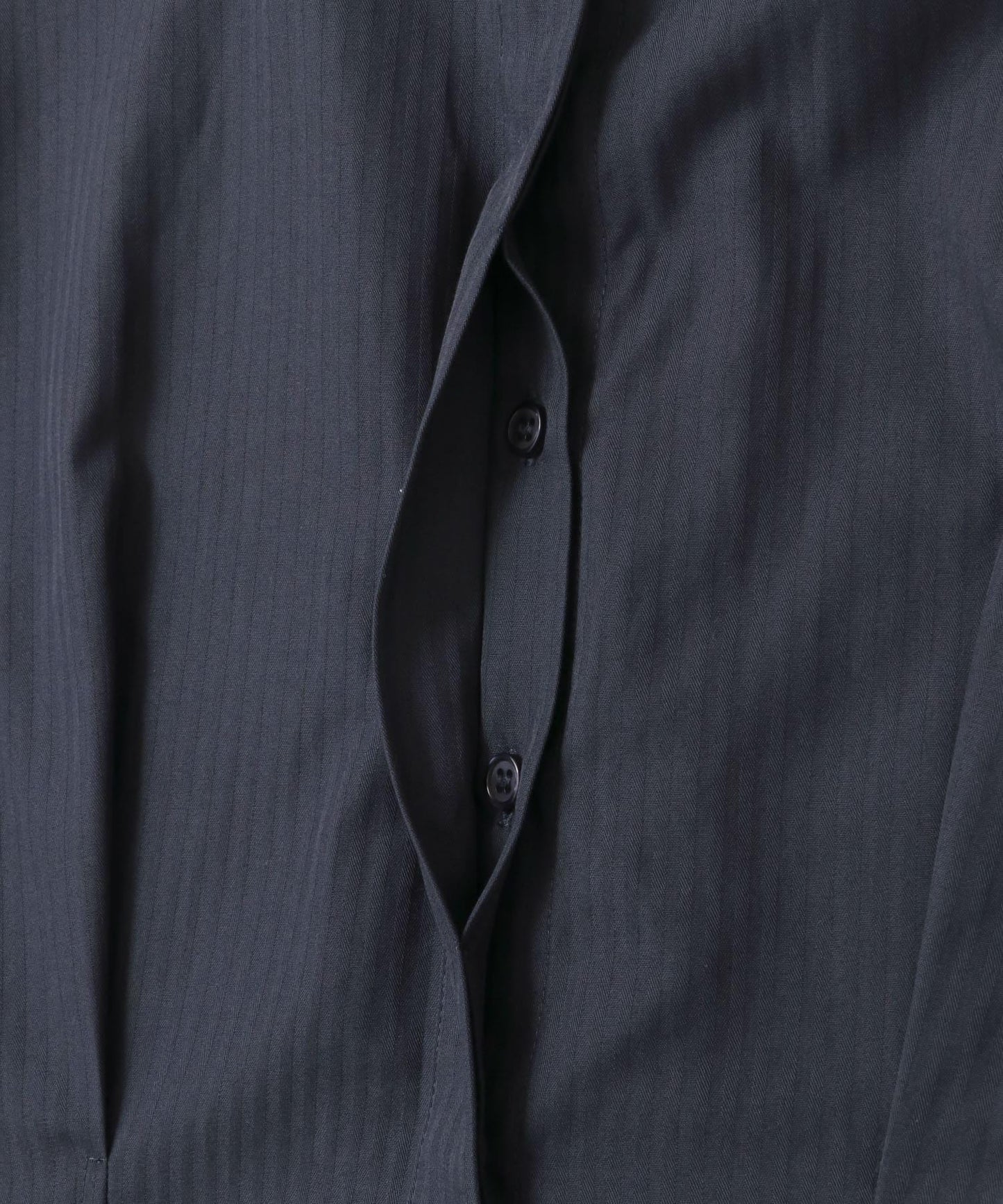 後層疊無袖襯衫