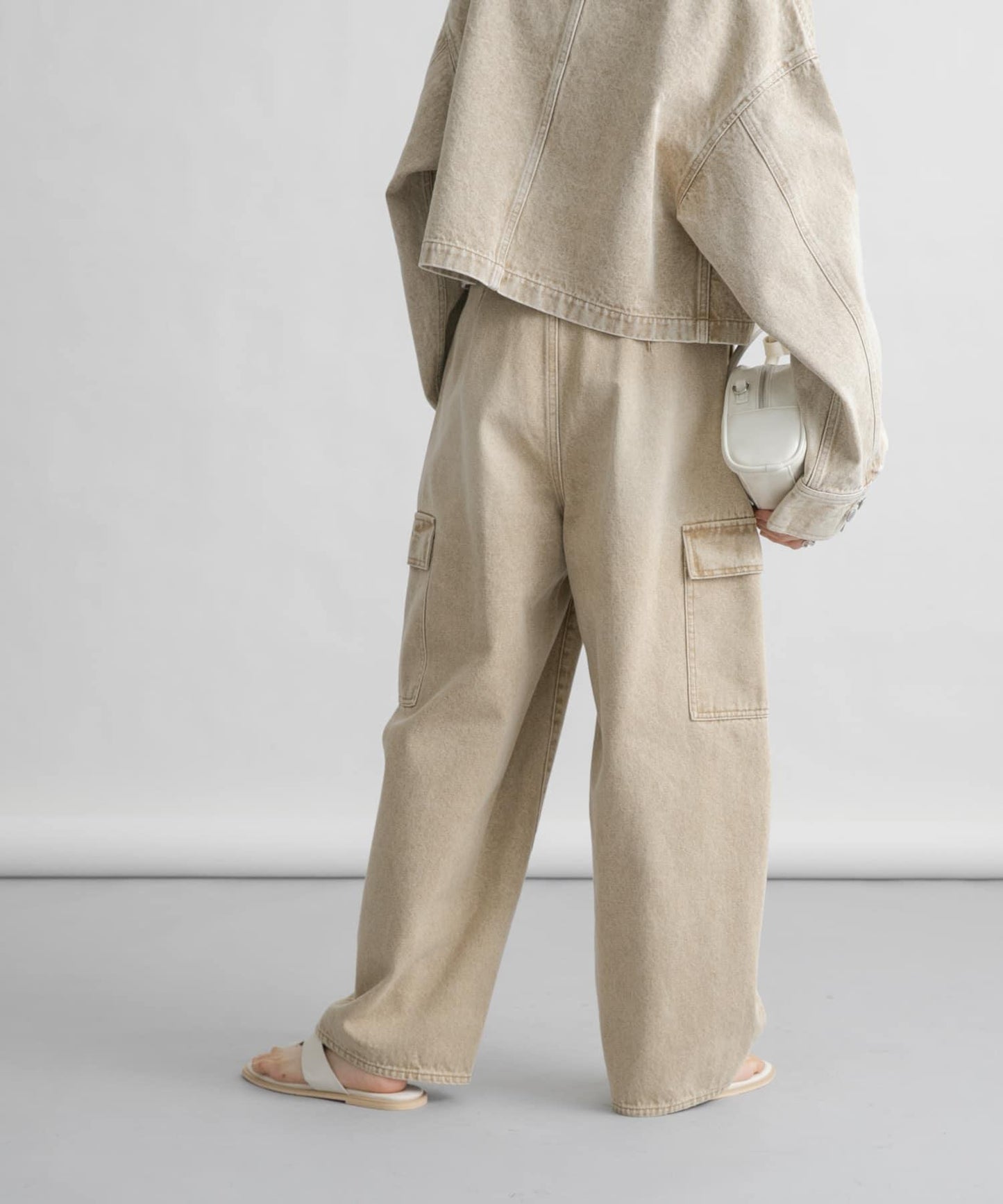 弧形工裝牛仔褲